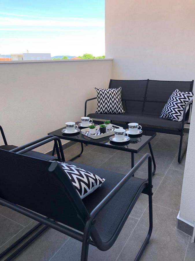Ferienwohnung Apartman Luce Bibinje Exterior foto