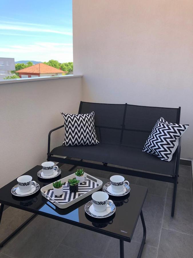 Ferienwohnung Apartman Luce Bibinje Exterior foto
